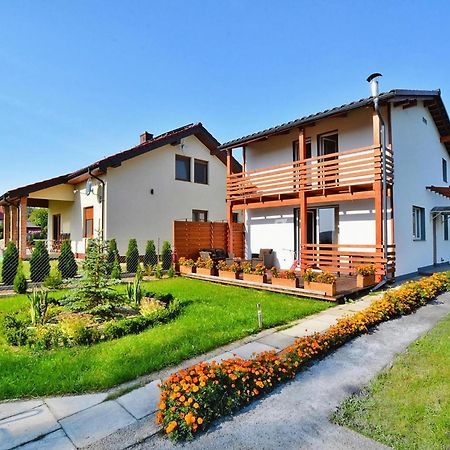 Holiday House With Garden, Lake View, Dabrowica Dabrowica  Exterior photo